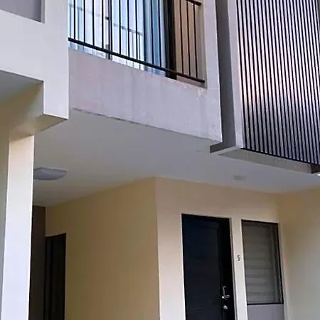 Fly & Rest Guesthouse - Mactan-Cebu International Airport
